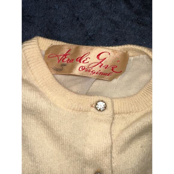 VINTAGE CARDIGAN SWEATER BEADED PEARL CREST RHINESTONE BUTTONS - Picture 6 of 14